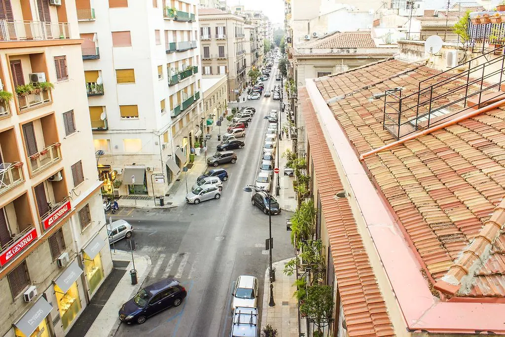Kalamonjo Suite&Rooms Palermo Italia