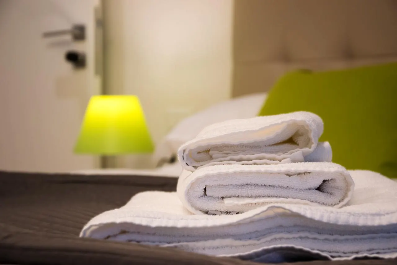 Kalamonjo Suite&Rooms Palermo Affittacamere